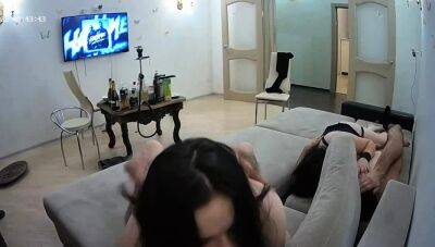 Sizzling Amateur Cock sucking Brunette on Cam - drtuber.com