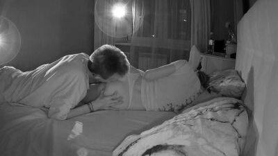 Ma chienne french amateur couple hidden cam 1 - drtuber.com - France