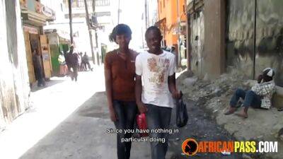 Ghetto Love Amateur Horny Black Couple In Nigerian City - sunporno.com - Nigeria