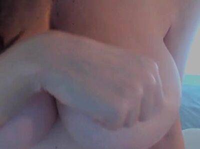 Amateur webcam babe dildo masturbation - drtuber.com