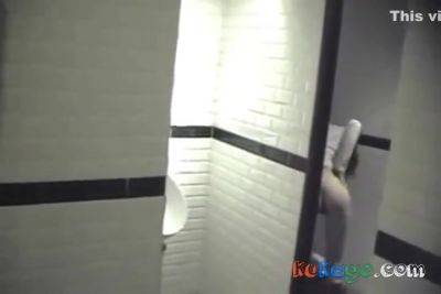 Couple Caught In Restaurant Bathroom - hclips.com