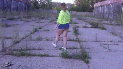Big Walking Ass Under Short Skirt Outdoors. Curvy Milf Strips In Public. Pawg. Amateur Bbw Fetish. 5 Min - upornia.com