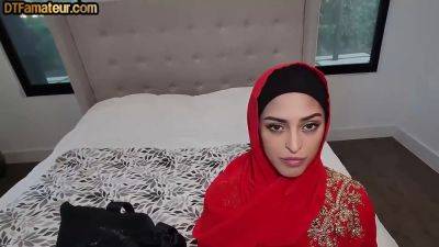 Arab Amateur Babe Rides Pov Cock While Twerking Bigass - upornia.com