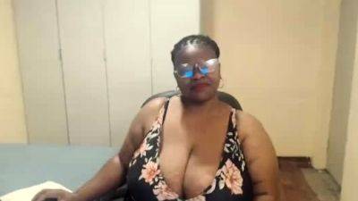 Hot Black Maid Does Some Webcam Black and Ebony - drtuber.com