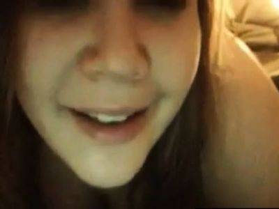 Une grosse femme baise par un inconnu sur webcam - drtuber.com