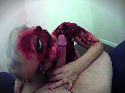 amateur blowjob cumshot finish in her mouth - drtuber.com